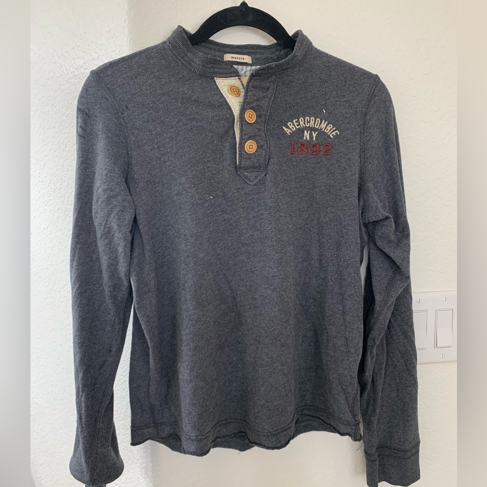 Abercrombie Kids Gray Henley Boys size XL